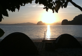 Sunrise in the Bacuit Archipelago